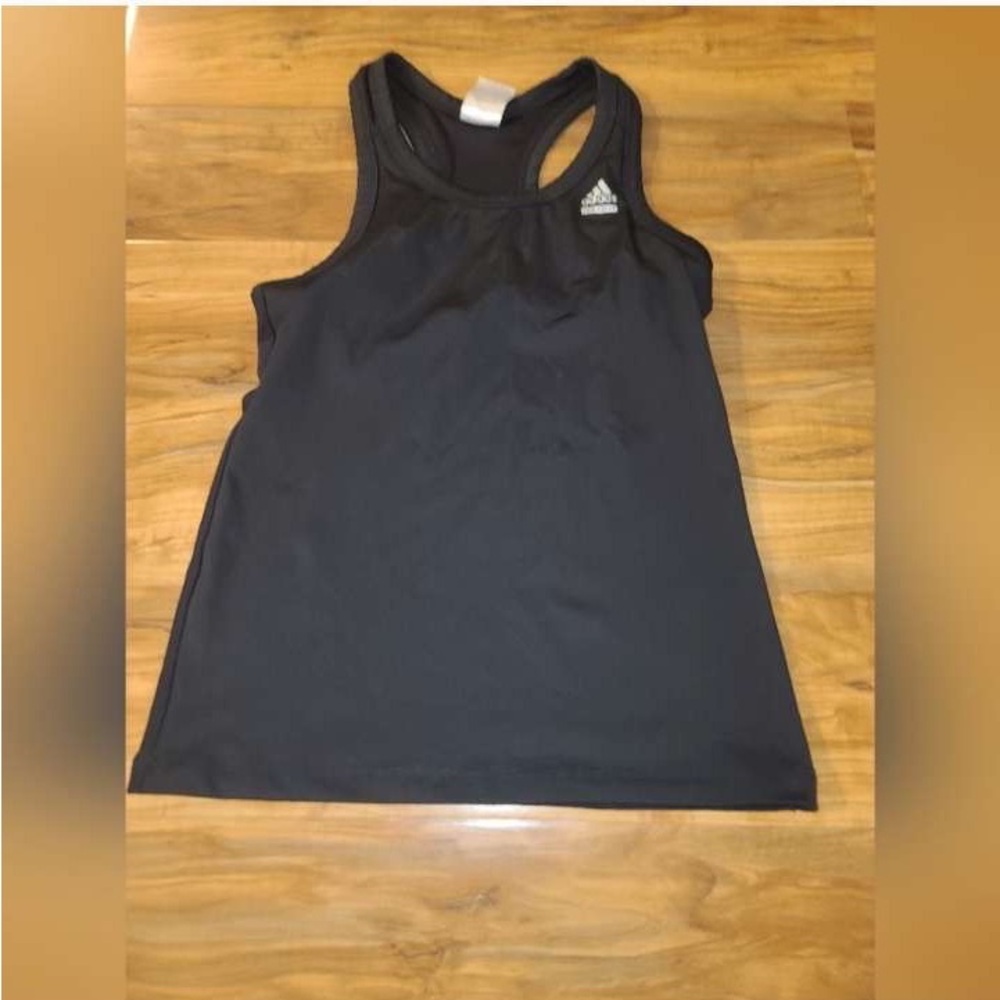 Adidas tank